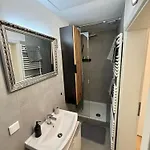 Work & Relax 아파트 크레펠트